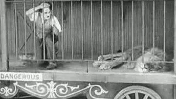 charlie-chaplin-in-the-lions-cage